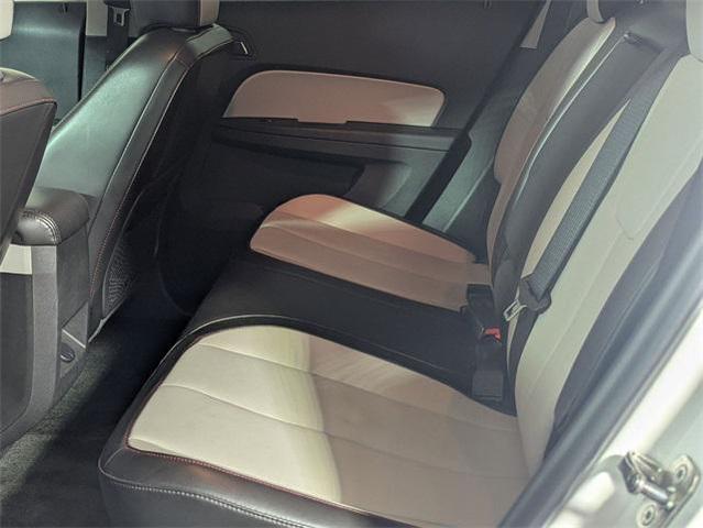Photo of 2017 Summit White Chevrolet Equinox