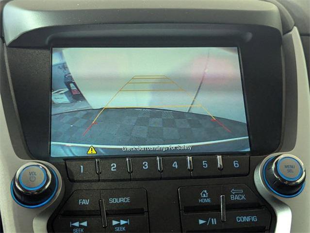 Photo of 2017 Summit White Chevrolet Equinox