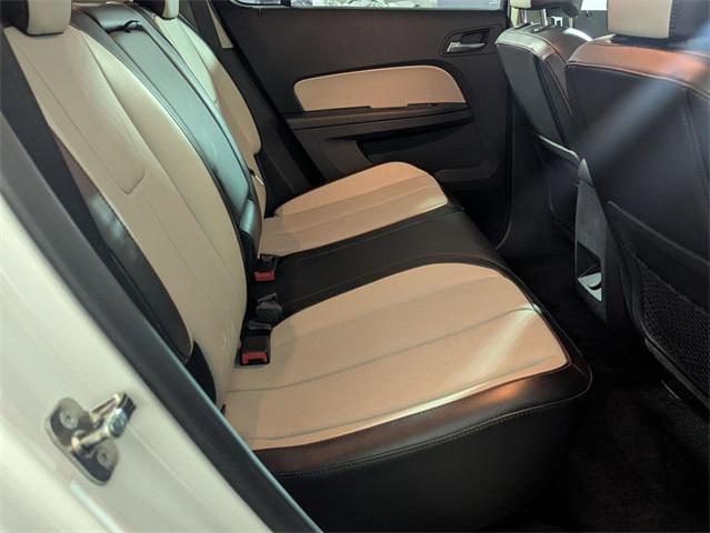 Photo of 2017 Summit White Chevrolet Equinox