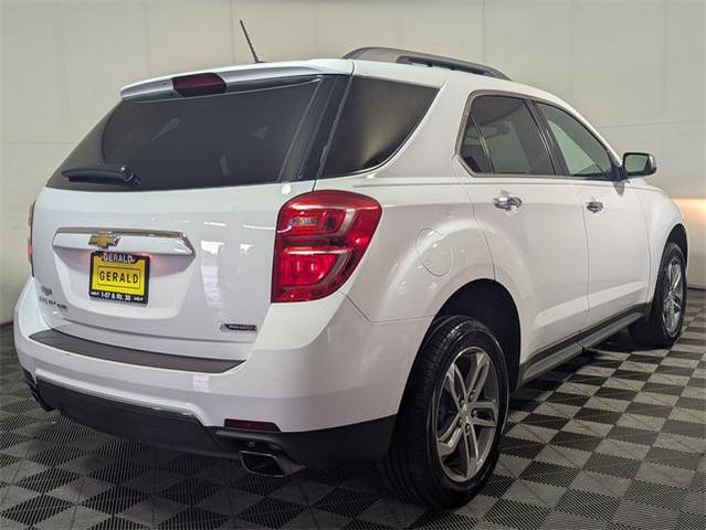 Photo of 2017 Summit White Chevrolet Equinox