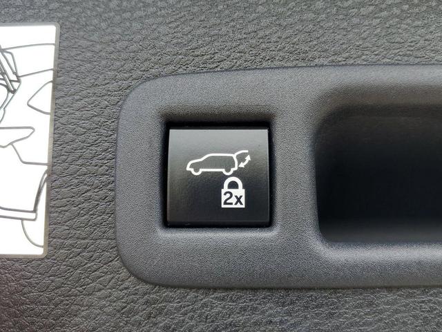 Photo of 2023 Pear Toyota Sienna
