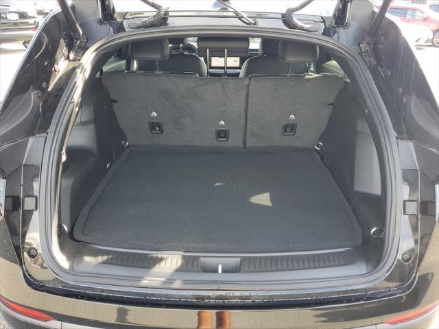 Photo of 2025 Diamond Black Crystal Pearlcoat Jeep Wagoneer S