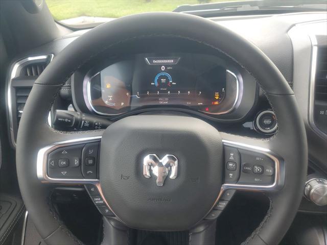 Photo of 2025 Ivory White Tri-Coat Pearlcoat RAM 1500