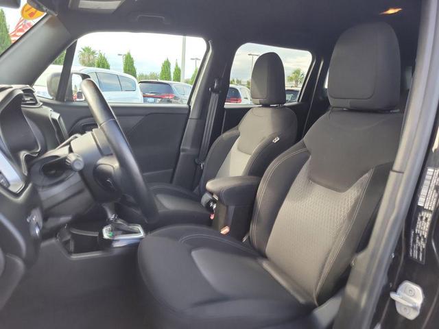 Photo of 2021 Black Clearcoat Jeep Renegade