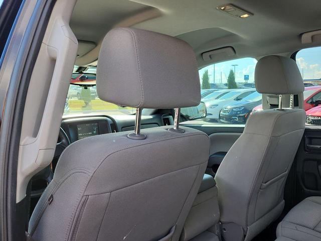 Photo of 2018 Black Chevrolet Silverado 1500