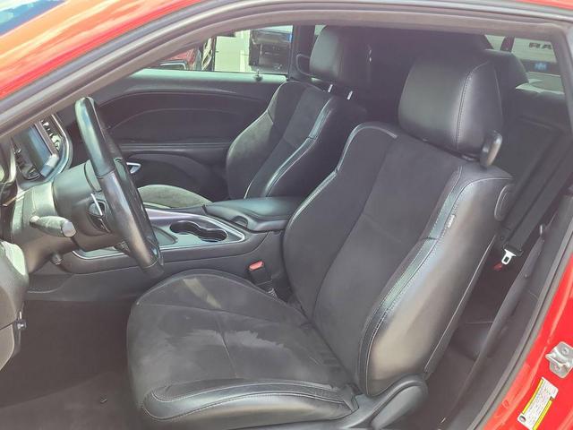Photo of 2018 Torred Clearcoat Dodge Challenger