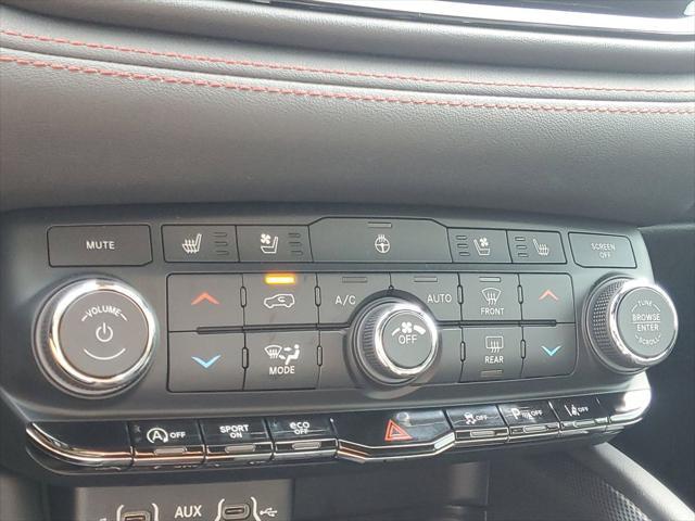 Photo of 2025 Destroyer Gray Clearcoat Dodge Durango