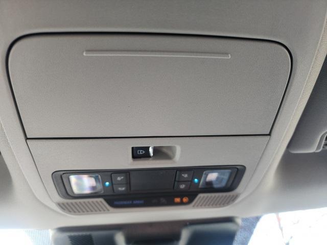 Photo of 2025 White Ford F-150