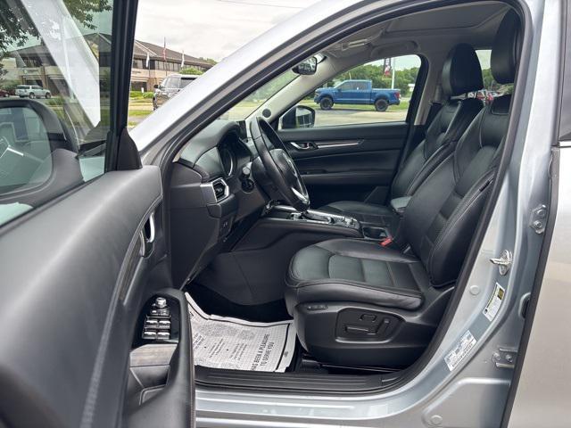 Photo of 2018 Sonic Silver Metallic Mazda CX-5