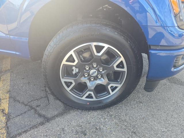 Photo of 2025 Atlas Blue Metallic Ford F-150