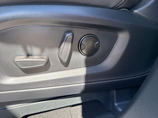 Photo of 2025 Carbonized Gray Metallic Ford Explorer