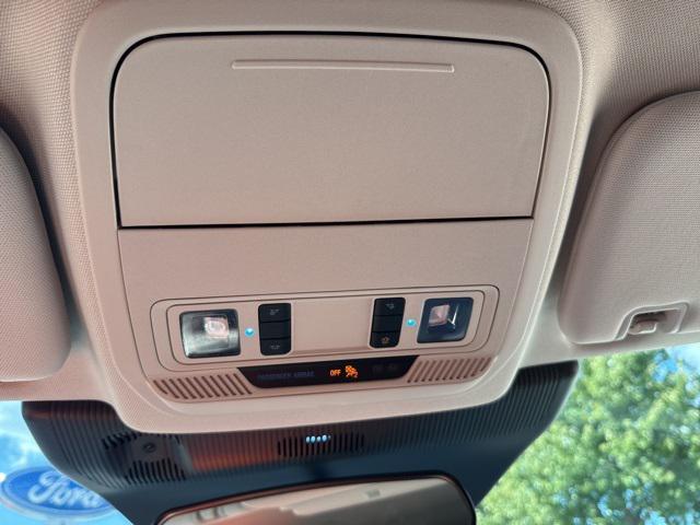 Photo of 2025 Carbonized Gray Metallic Ford Explorer