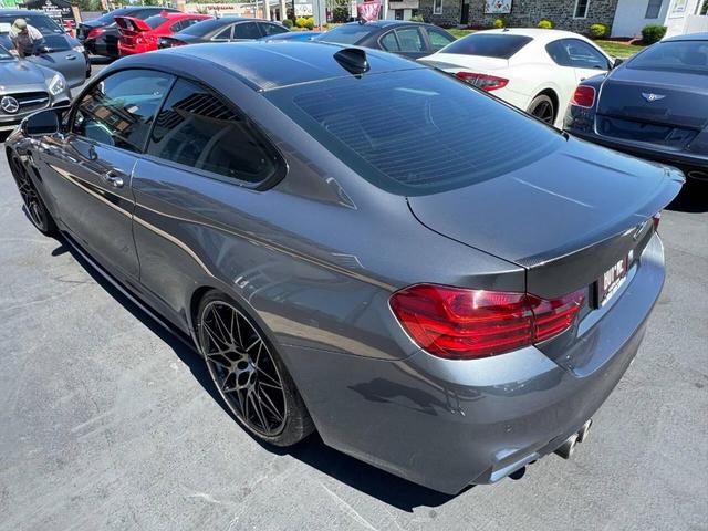 Photo of 2015 Gray BMW M4