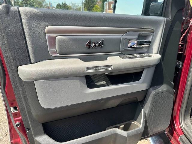 Photo of 2016 Burgundy RAM 1500