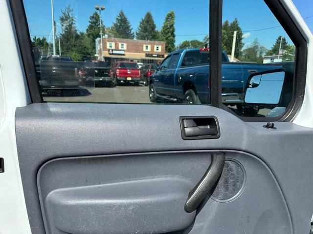 Photo of 2012 White Ford Transit Connect