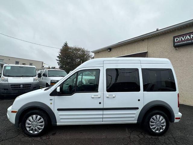 Photo of 2013 White Ford Transit Connect
