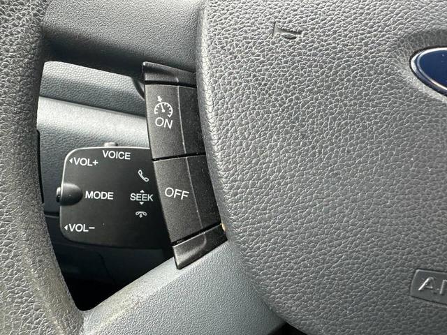 Photo of 2013 White Ford Transit Connect