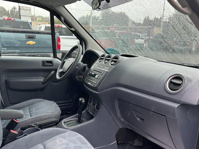 Photo of 2013 White Ford Transit Connect