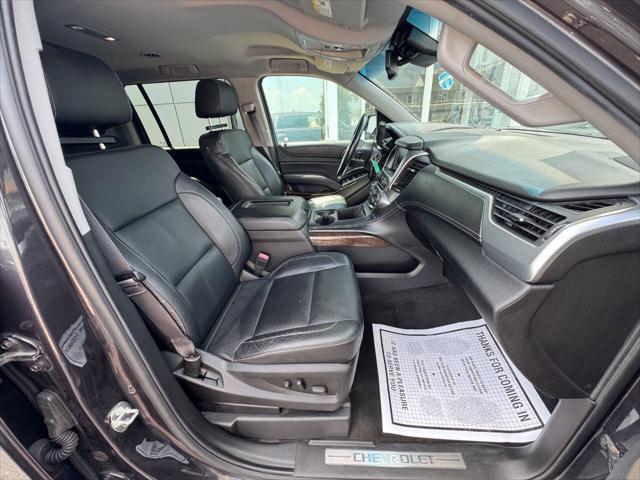 Photo of 2015 Gray Chevrolet Suburban