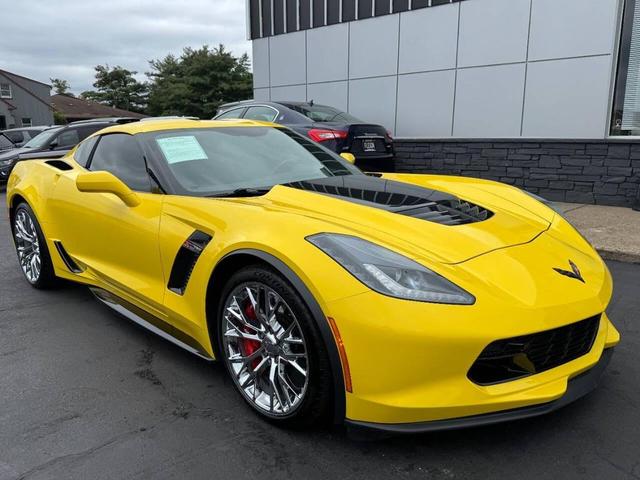 Photo of 2017 Yellow Chevrolet Corvette