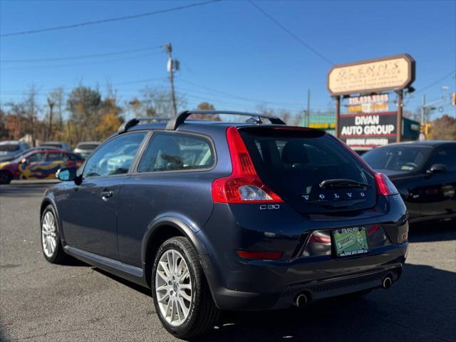 Photo of 2012 Blue Volvo C30