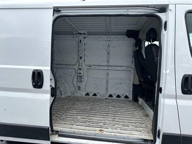 Photo of 2016 White RAM ProMaster 1500