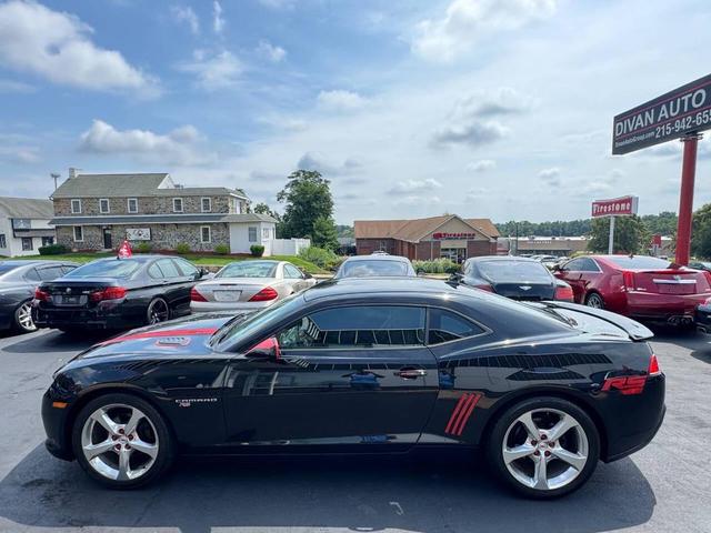 Photo of 2015 Black Chevrolet Camaro