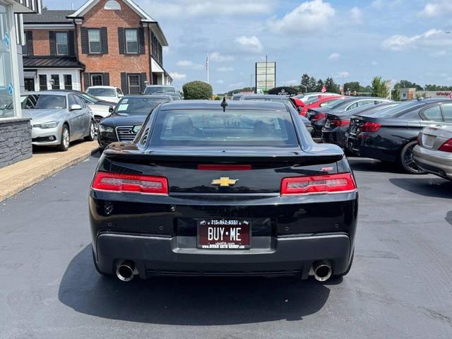 Photo of 2015 Black Chevrolet Camaro