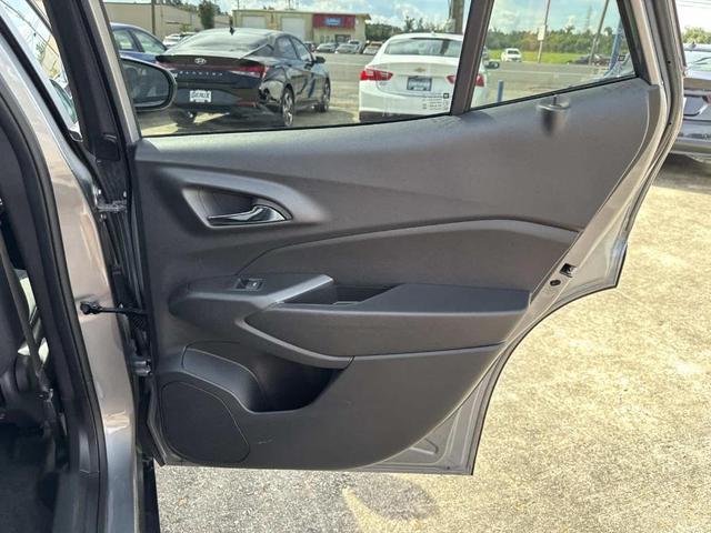 Photo of 2024 Sterling Gray Metallic Chevrolet Trax