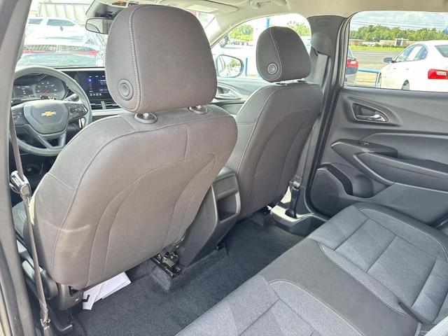 Photo of 2024 Sterling Gray Metallic Chevrolet Trax