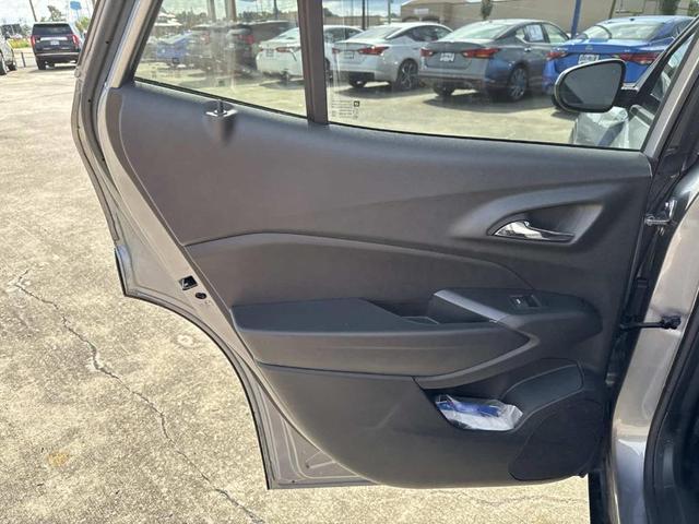 Photo of 2024 Sterling Gray Metallic Chevrolet Trax