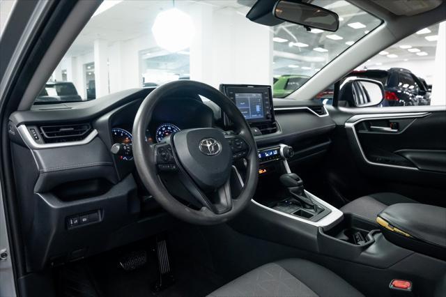 Photo of 2019 Silver Sky Metallic Toyota RAV4