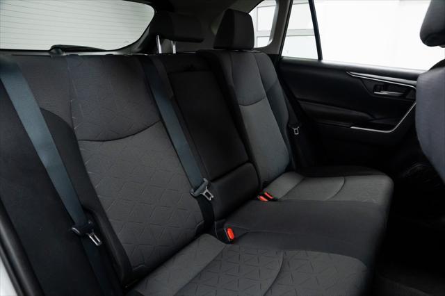 Photo of 2019 Silver Sky Metallic Toyota RAV4