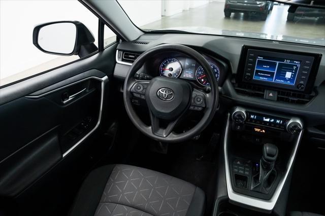 Photo of 2019 Silver Sky Metallic Toyota RAV4