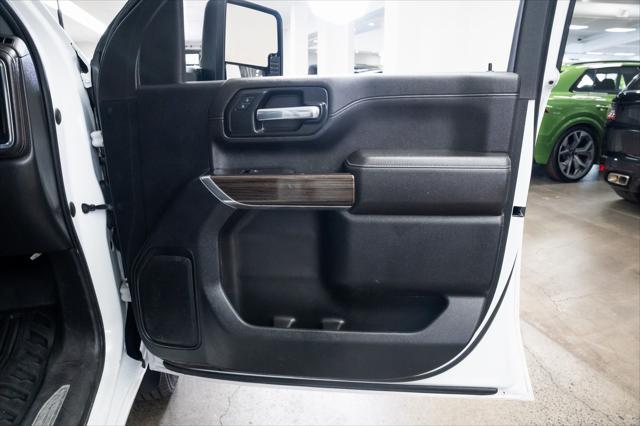 Photo of 2022 Summit White Chevrolet Silverado 3500