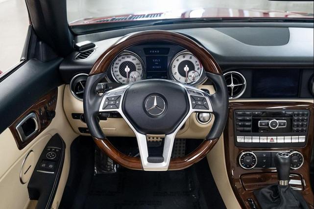 Photo of 2013 Mars Red Mercedes-Benz SLK-Class