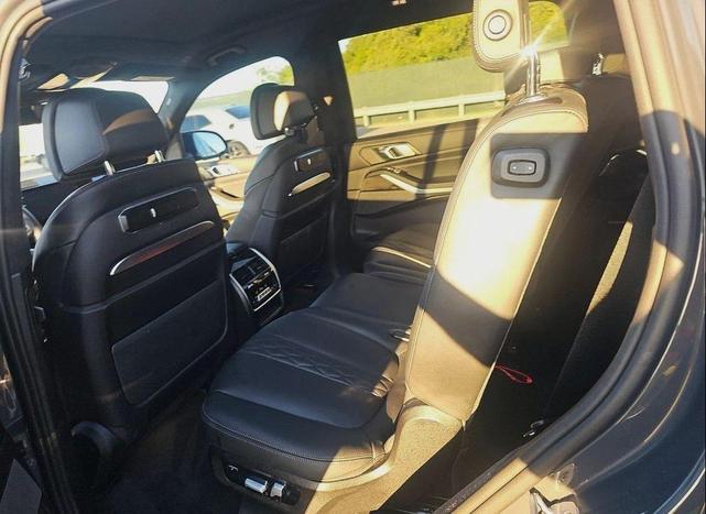 Photo of 2025 Dravit Grey Metallic BMW X7