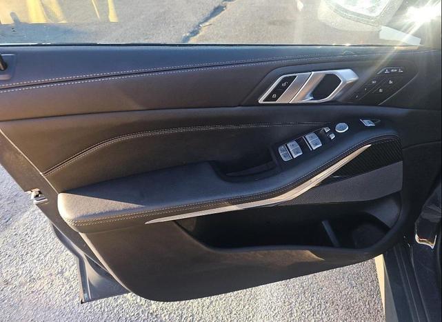 Photo of 2025 Dravit Grey Metallic BMW X7