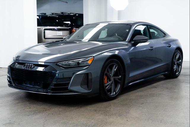 Photo of 2022 Daytona Gray Pearl Effect Audi e-tron GT