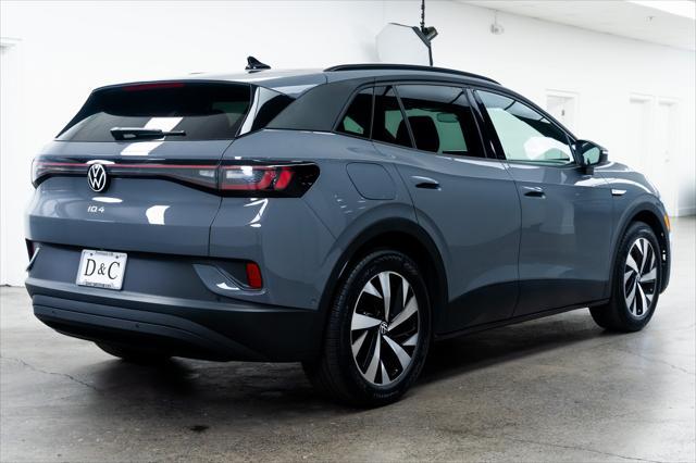 Photo of 2023 Pure Gray Volkswagen ID.4