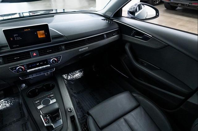 Photo of 2019 Manhattan Gray Metallic Audi A4 allroad