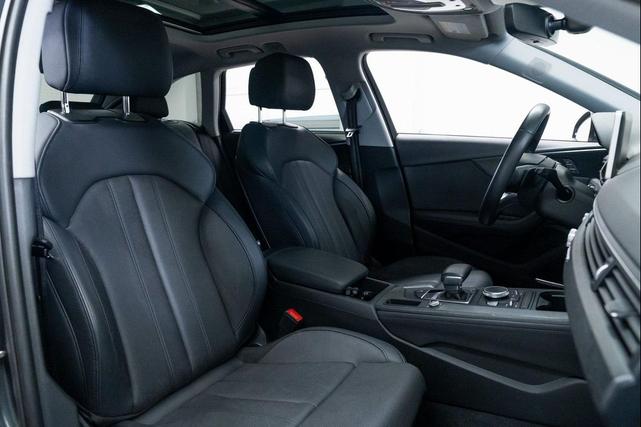Photo of 2019 Manhattan Gray Metallic Audi A4 allroad