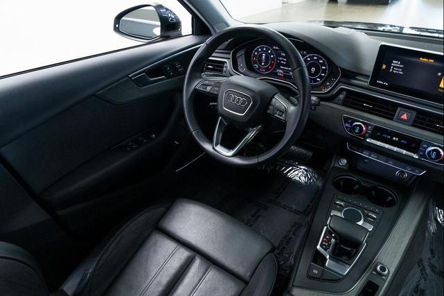Photo of 2019 Manhattan Gray Metallic Audi A4 allroad