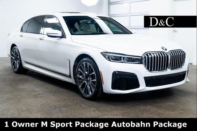 2022 BMW 750