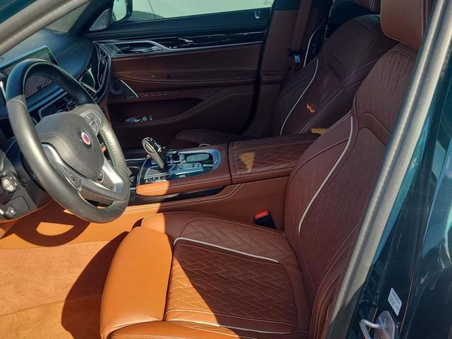 Photo of 2022 ALPINA Green Metallic BMW ALPINA B7