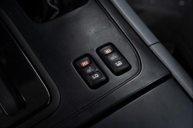 Photo of 2002 Black Toyota Land Cruiser