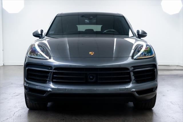 Photo of 2019 Quartzite Metallic Porsche Cayenne