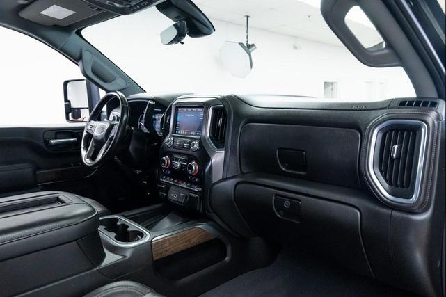 Photo of 2022 Onyx Black GMC Sierra 2500