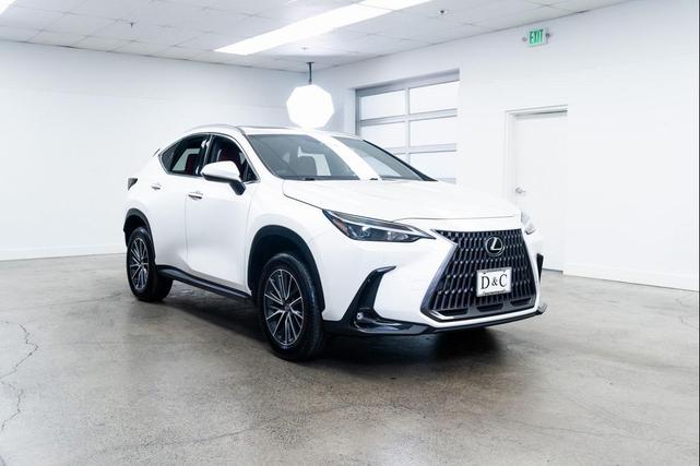 Photo of 2022 Ultra White Lexus NX 350h