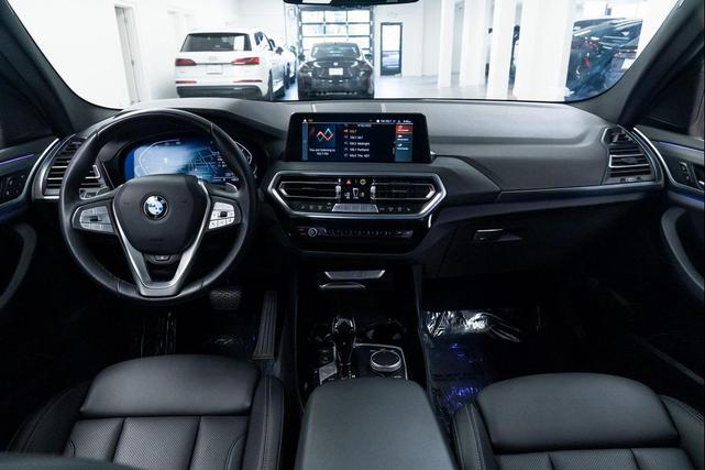 Photo of 2024 Black Sapphire Metallic BMW X3